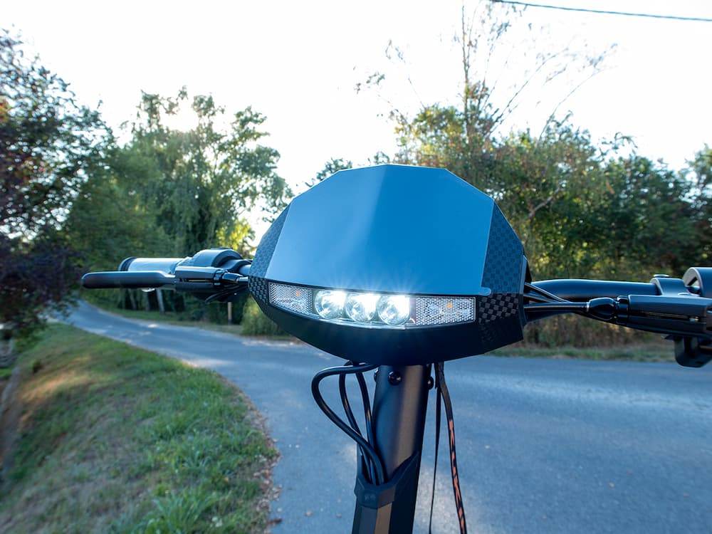 Elektrinis paspirtukas KuKirin